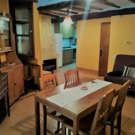 Casa Vicent Guest House Valderrobres Exterior photo